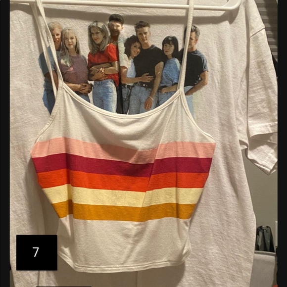 Clothes - Picture 6 of 16